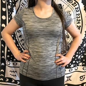 Women’s Reebok active wear top